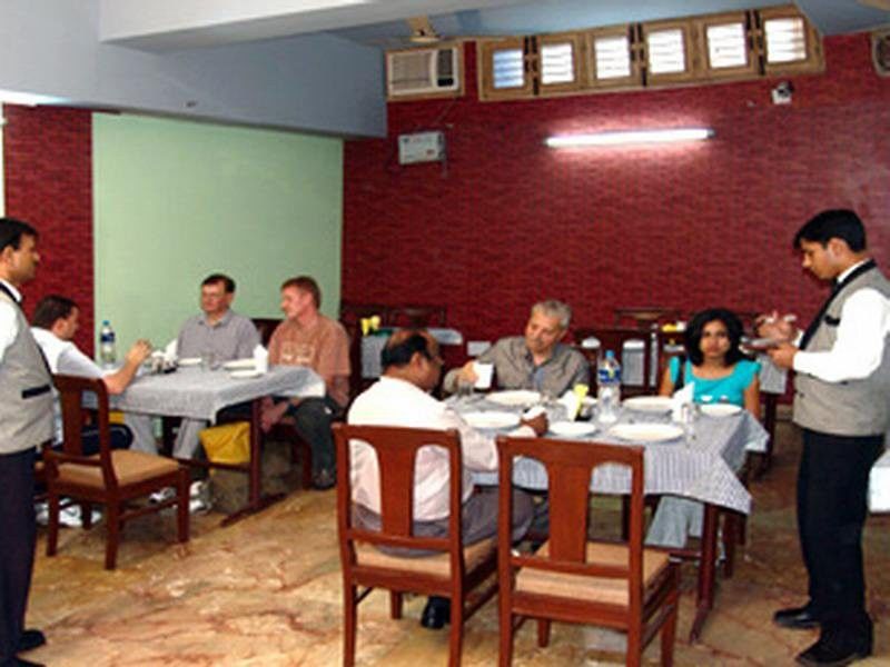 Hotel Sunstar Grand Delhi  Extérieur photo